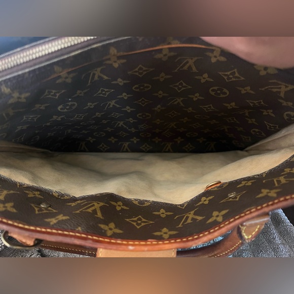 Louis Vuitton Monogram Rivoli Soft Briefcase - Picture 5 of 15